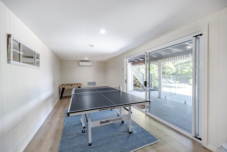 Exquisite Hideaway near Hastings Street - Noosa Heads, Australia