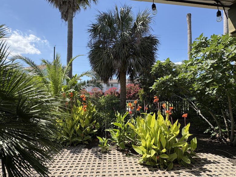 Relaxed Gulf Coast Escape in Jamaica Beach - Jamaica Beach, Texas