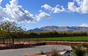 Cozy Red Rock Getaway with Outdoor Living & Pool - Ivins, Utah