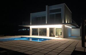 Coastal Villa with Pool & Sea Views - Sciacca, Italy