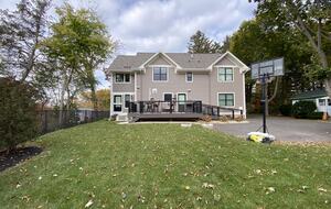 Charming Waterfront Retreat in Burlington - Burlington, Wisconsin
