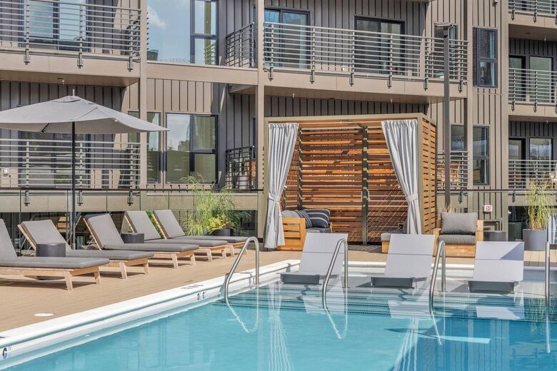 Southern Comfort | Downtown Nashville Luxury - Nashville, Tennessee