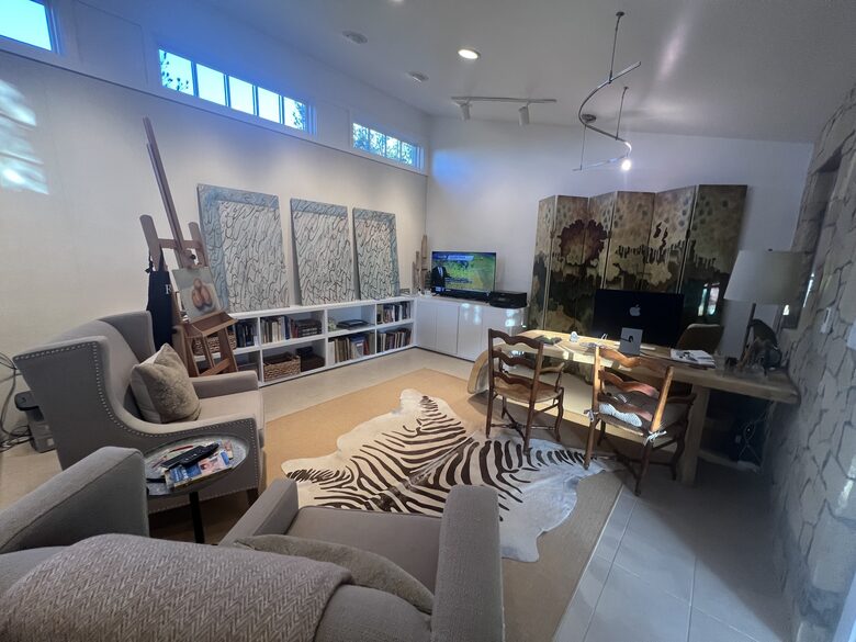Studio/Office