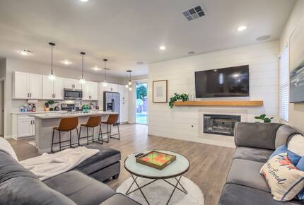 Elegant Retreat Near the Strip - Henderson, Nevada