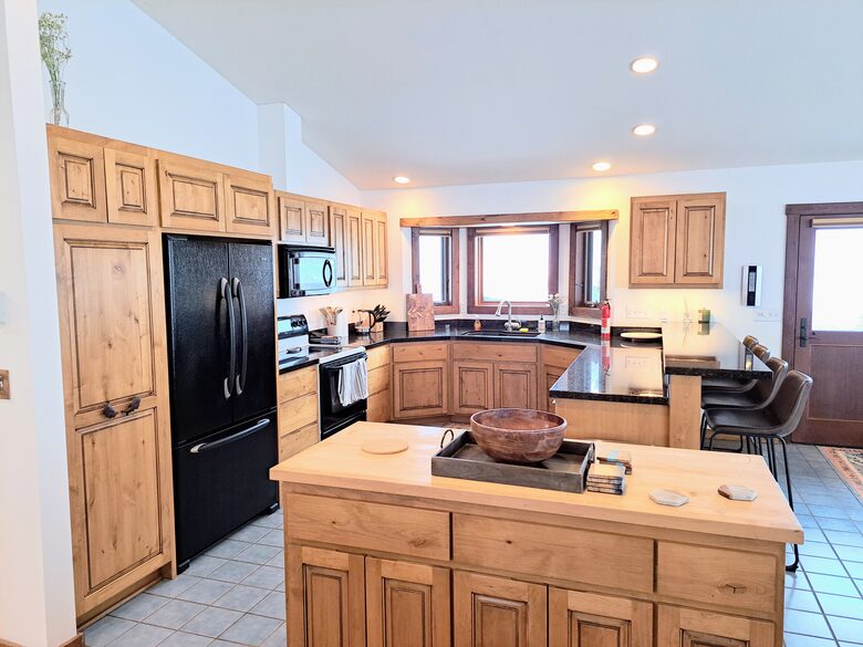 A Private 2-Acre Retreat at the Edge of the Tetons - Jackson, Wyoming