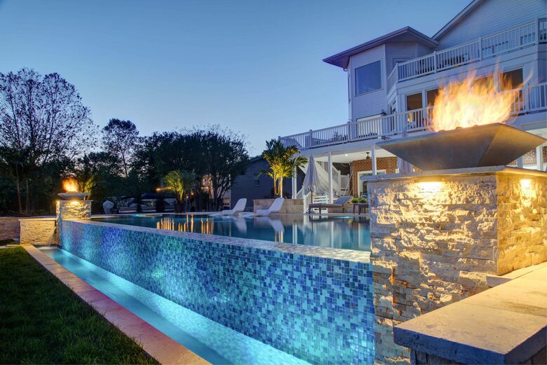 ABOVE - Lakeside Oasis Estate - Gallatin, Tennessee