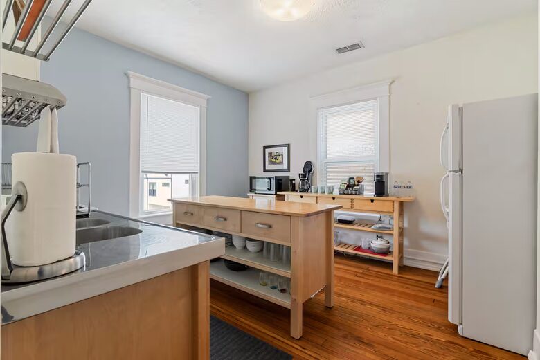 Elegant Southside Residence | A Walkable Historic Chattanooga Retreat - Chattanooga, Tennessee