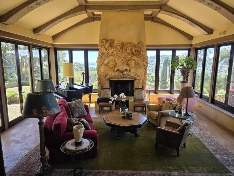 living room