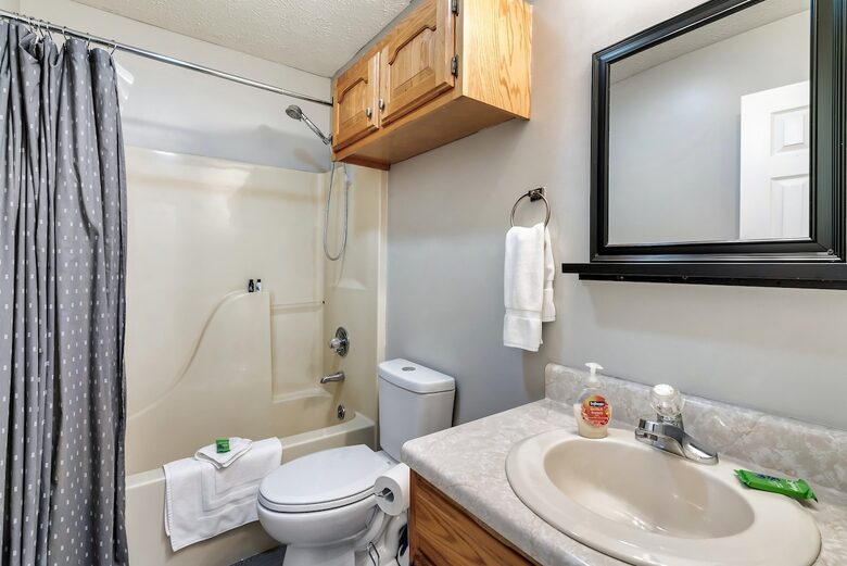 Mountain Haven Retreat - Sevierville, Tennessee