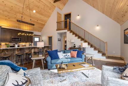 Creekside Comfort in the High Country - Vilas, North Carolina