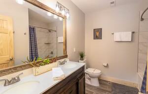 Creekside Comfort in the High Country - Vilas, North Carolina