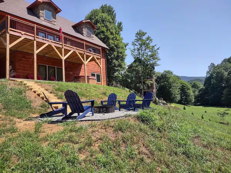 Creekside Comfort in the High Country - Vilas, North Carolina