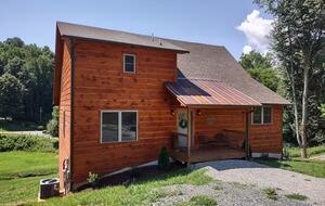 Creekside Comfort in the High Country - Vilas, North Carolina