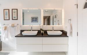 Oakland Hills Mediterranean Retreat with Bay Views - Oakland, California