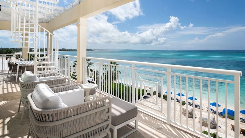 Oceanfront Penthouse Paradise in Turks & Caicos - Provo, Turks and Caicos Islands