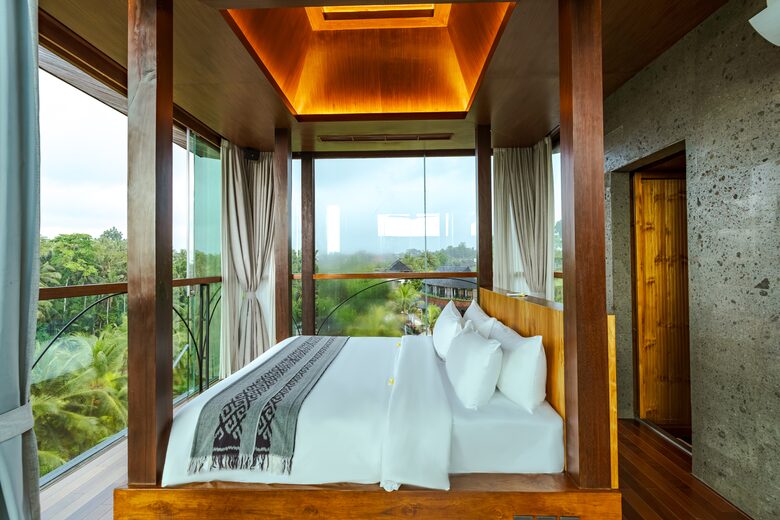 Luxury Wellness Retreat with Panoramic Bali Views | Sky Suite, Soulshine Bali - Ubud, Indonesia