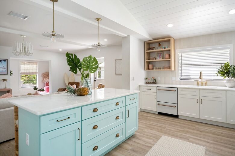 Charming Vero Beach Escape with Pool and Outdoor Living - Vero Beach, Florida