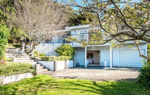 Tranquil Waiheke Getaway - Waiheke Island, New Zealand