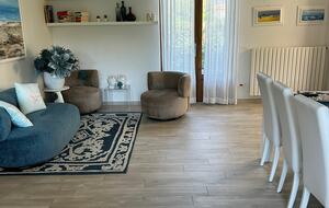 Forte dei Marmi Villa with Independent Guest Residence - Forte Dei Marmi, Italy
