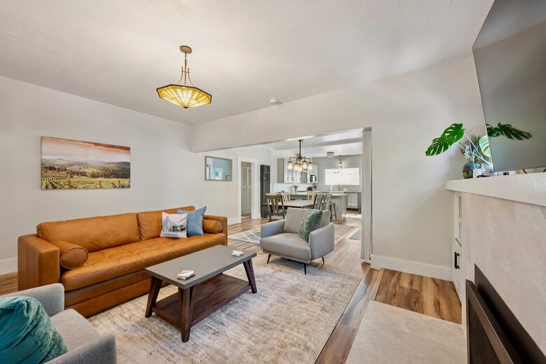 Wine Country Retreat Across from Spring Lake - Santa Rosa, California