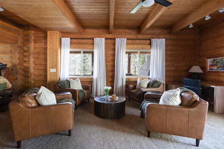 Remote Luxury Lodge Near Park City with Year-Round Adventure - Oakley, Utah