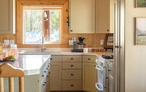 Remote Luxury Lodge with Year-Round Adventure - Oakley, Utah