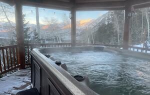 Remote Luxury Lodge with Year-Round Adventure - Oakley, Utah