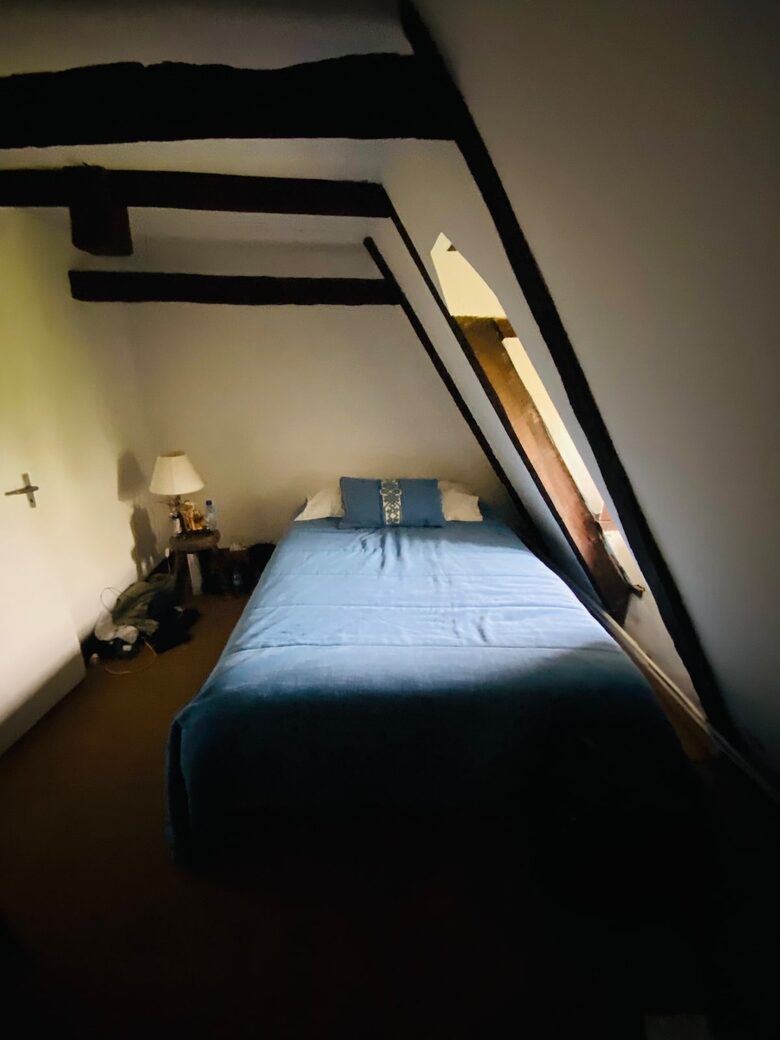 Peaceful Dordogne Estate Surrounded by Nature - Veyrines-de-Domme, France