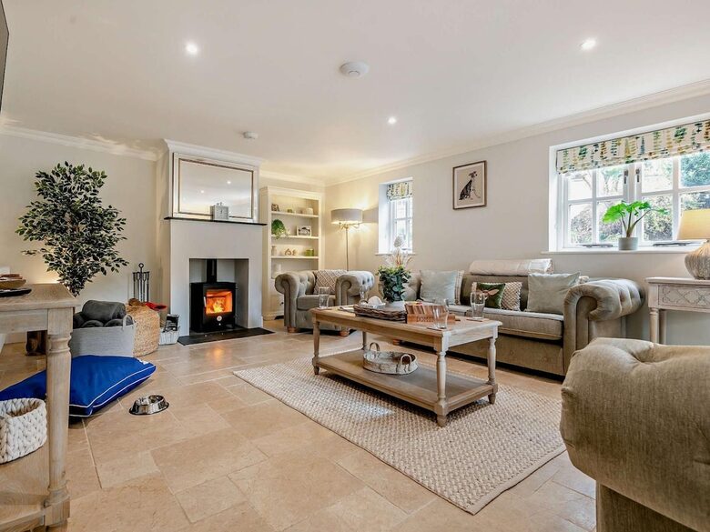 An Elegant Escape in Cornwall’s Countryside - Penzance, United Kingdom