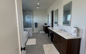 Wine Country Escape | Elegant Skyfarm Estate Overlooking Fountaingrove Golf Course - Santa Rosa, California