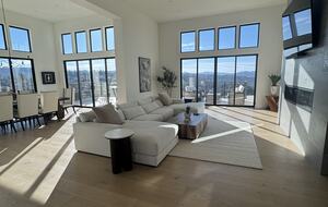 Wine Country Escape | Elegant Skyfarm Estate Overlooking Fountaingrove Golf Course - Santa Rosa, California