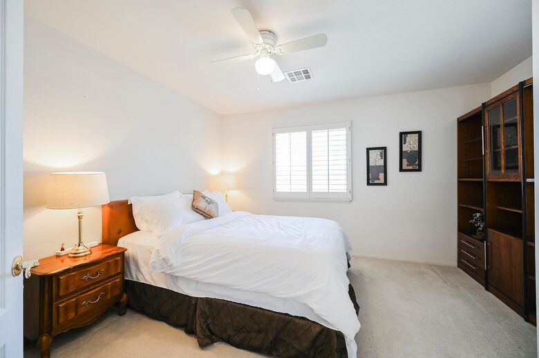 Waterfalls View Refined Six-Bedroom Retreat Minutes from the Strip - Las Vegas, Nevada