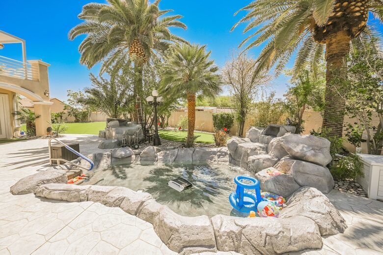 Waterfalls View Refined Six-Bedroom Retreat Minutes from the Strip - Las Vegas, Nevada