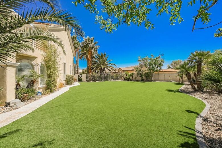 Waterfalls View Refined Six-Bedroom Retreat Minutes from the Strip - Las Vegas, Nevada
