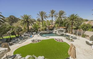 Waterfalls View Refined Six-Bedroom Retreat Minutes from the Strip - Las Vegas, Nevada