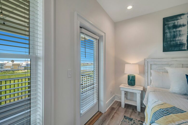 Quintess Collection - Sapphire Cove - Gulf Shores, Alabama