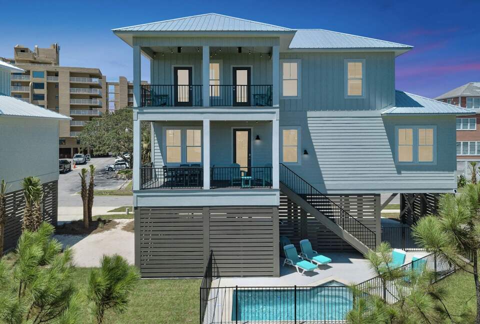 Quintess Collection - Sapphire Cove - Gulf Shores, Alabama