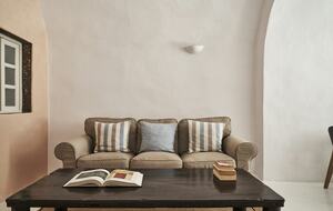 Quintess Collection - Villa Ivi - Santorini, Greece