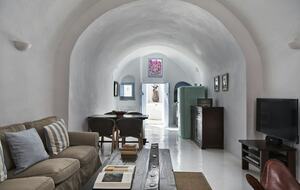 Quintess Collection - Villa Ivi - Santorini, Greece