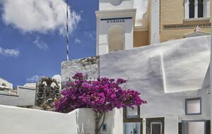 Quintess Collection - Villa Ivi - Santorini, Greece