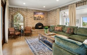 Luxury High Desert Escape with Panoramic Mountain Views - Madras, Oregon