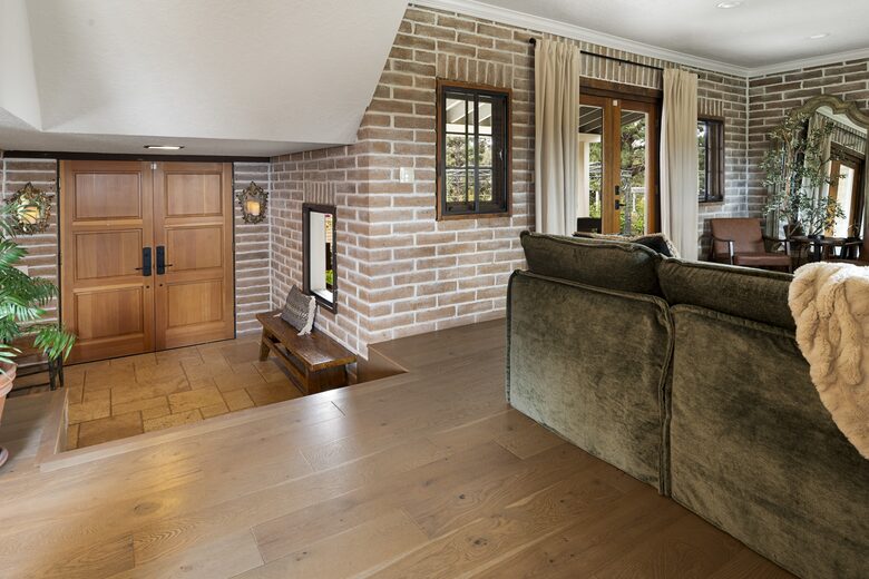 Luxury High Desert Escape with Panoramic Mountain Views - Madras, Oregon