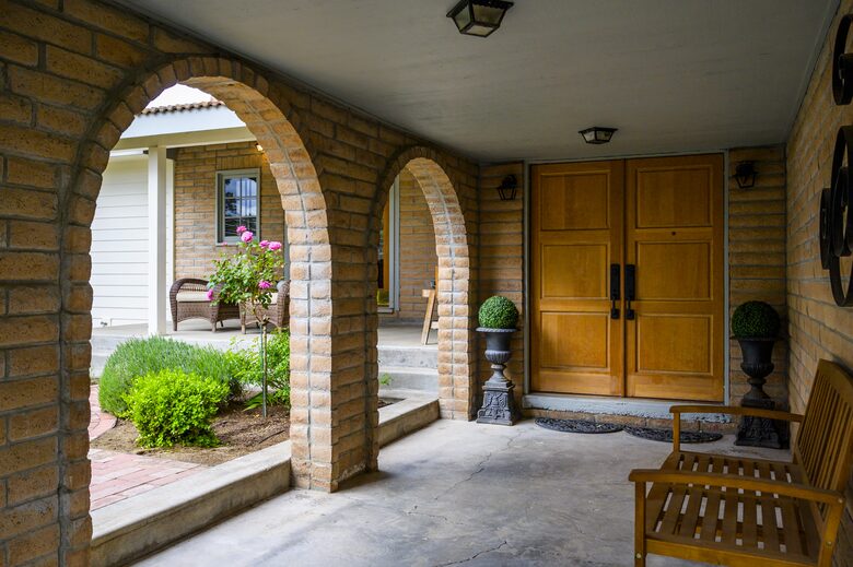 Luxury High Desert Escape with Panoramic Mountain Views - Madras, Oregon