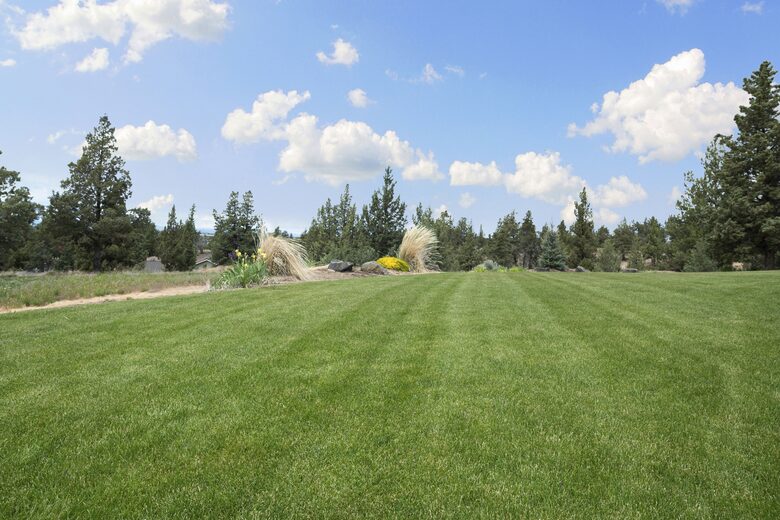 Luxury High Desert Escape with Panoramic Mountain Views - Madras, Oregon