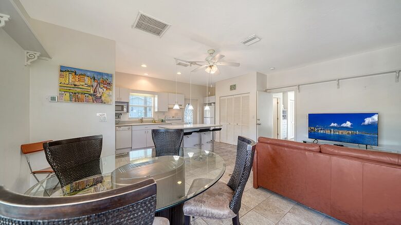 Spacious Sarasota Escape near Siesta Beach - Sarasota, Florida