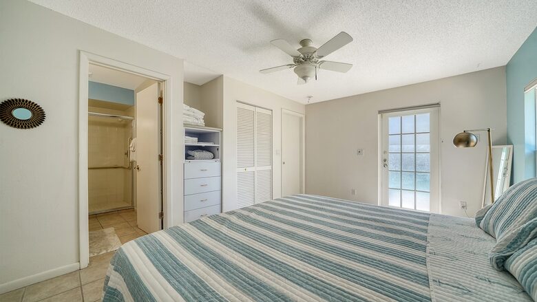 Spacious Sarasota Escape near Siesta Beach - Sarasota, Florida