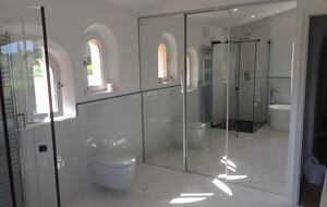 Refined Living with Riviera Views - Saint-Cézaire-sur-Siagne, France