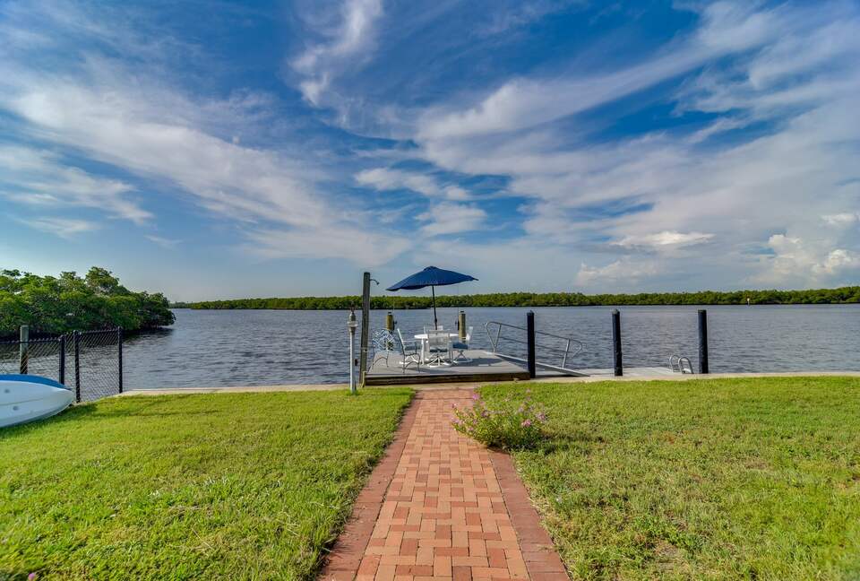 Charming Coastal Retreat on Florida’s Gulf Coast - Ruskin, Florida