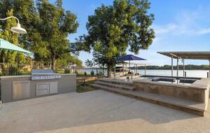 Perfect Lakehouse Getaway on Lake LBJ - Horseshoe Bay/Kingsland - Kingsland, Texas