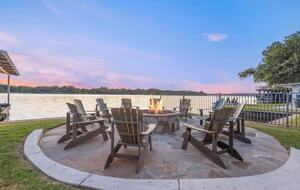 Perfect Lakehouse Getaway on Lake LBJ - Horseshoe Bay/Kingsland - Kingsland, Texas